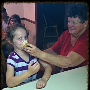 Meet your Posher, Cassandra